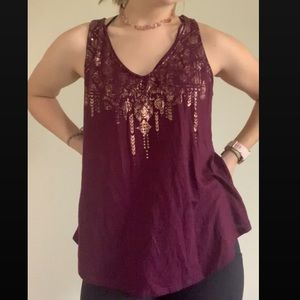 Maroon tank top
